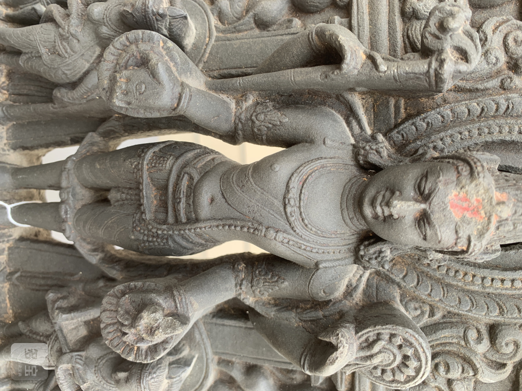 A PHYLLITE STONE STELE DEPICTING VISHNU - 图11